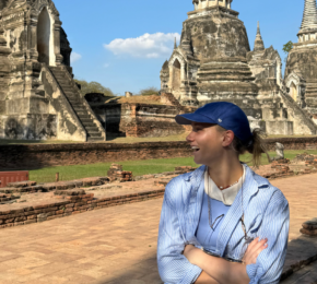 Emily Grosser on Contiki in Thailand