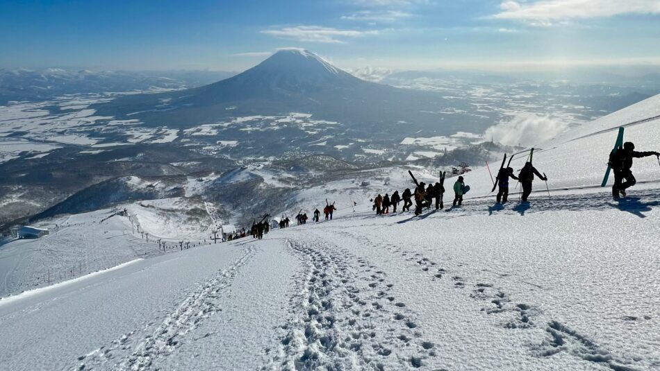 skiing in Japan, snow on the mountains